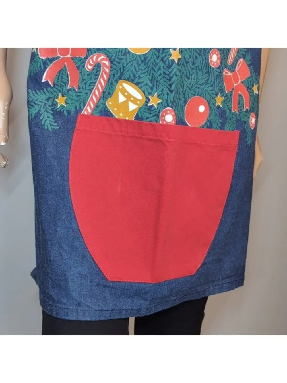 Hatley Festive Denim Apron Christmas Tree Pocket Kitchen Cooking Baking Blue